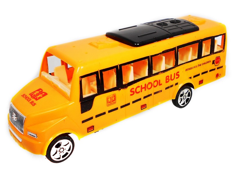 Автобус школьный  инерц. в пак. 678-91