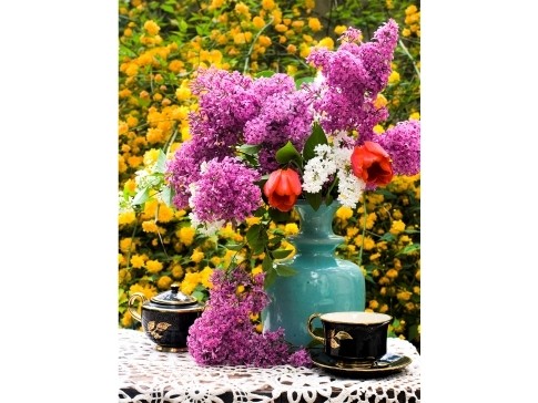 Холст с красками 30х40 см по номерам. СИРЕНЬ С МАКАМИ НА СТОЛЕ