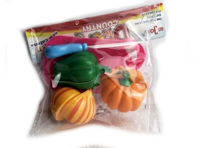 Набор для резки "ОВОЩИ ИЗ ДЕРЕВНИ-1" (5 предметов) в пак. Y13556012