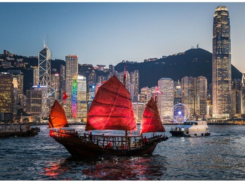 Холст с красками 40х50 см по номерам. КОРАБЛЬ В ГОНКОНГЕ