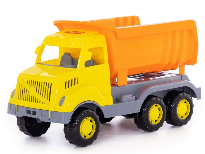 Автомобиль-самосвал "Богатырь"