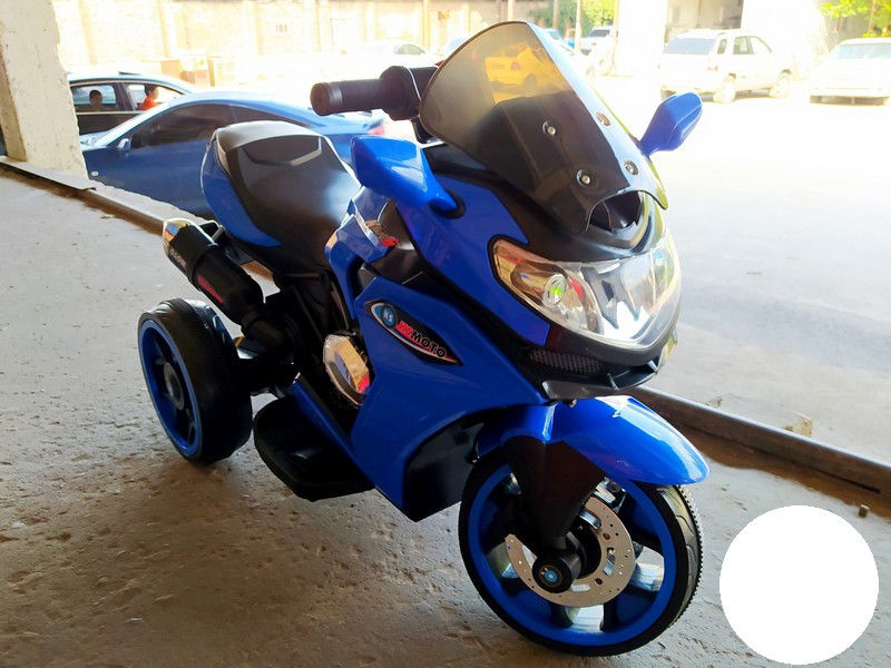 Электромотоцикл трехколесный (6V, 500мA, до 3 км/ч, до 25 кг) 92*42*56см белый ks5588, 70*93*50