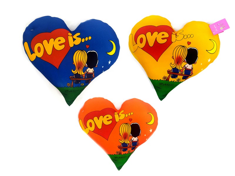 Подушка-игрушка сердце Love is 24*24см 202104/24