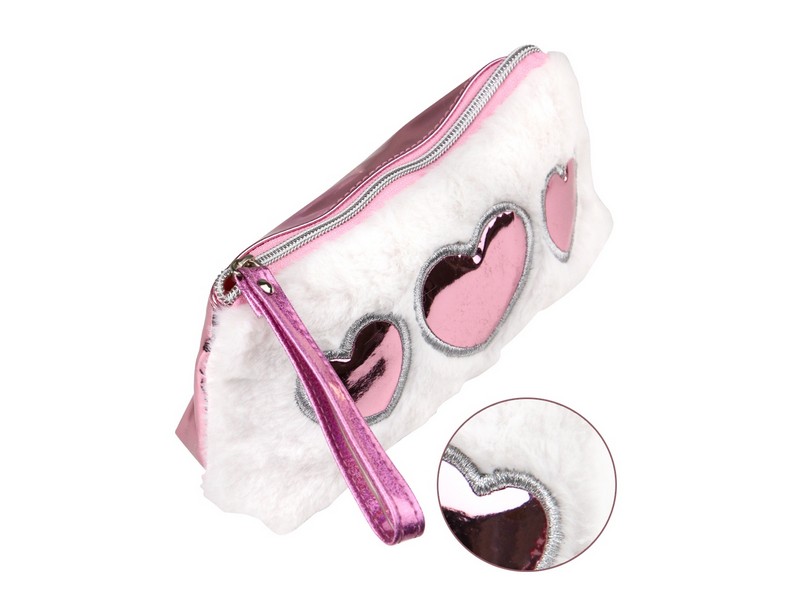 Пенал-косметичка МЕХОВЫЕ СЕРДЕЧКИ 22*12*3 см (апплик., мех) ПН-6814