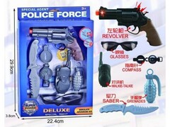 Полицейский набор 6 предметов 33,5*22,8*3,9 см в кор. Y11813184