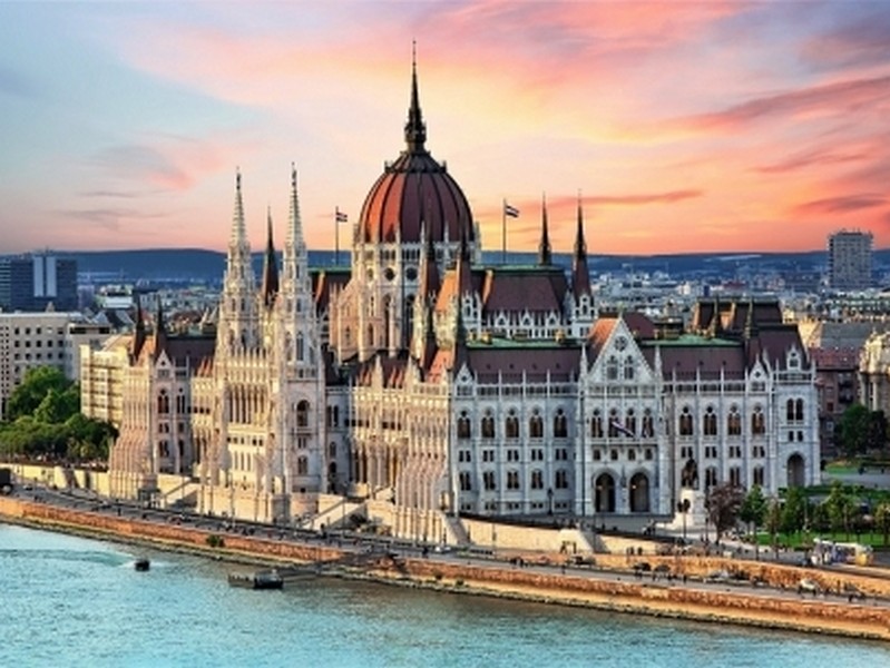 Холст с красками 40х50 см по номерам ВЕЧЕРНИЙ БУДАПЕШТ