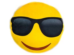 59752 [SML-003] Подушка-игрушка Смайл очки 48*48см SML-003