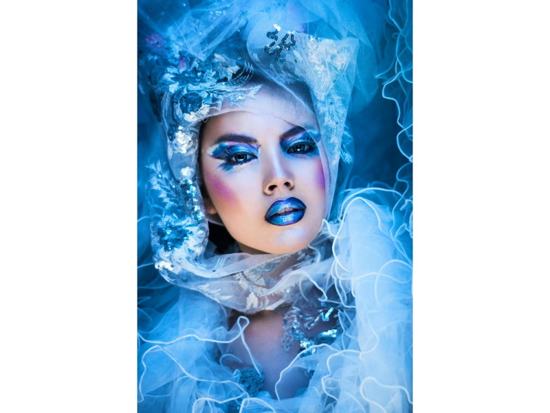 Холст с красками 17x22 см по номерам. СНЕЖНАЯ ПРИНЦЕССА