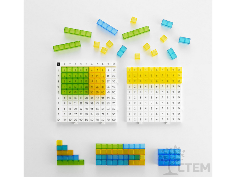 Набор математических досок и полупрозрачных кубиков