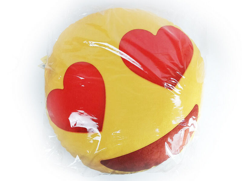 Подушка-игрушка Смайл влюбленный 48*48см SML-009