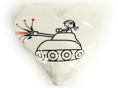 Подушка-игрушка СердцеТанк 46х44см HRT-002