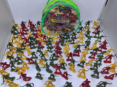 Набор солдат 17*16*6 см в рюкзаке YF3176-C