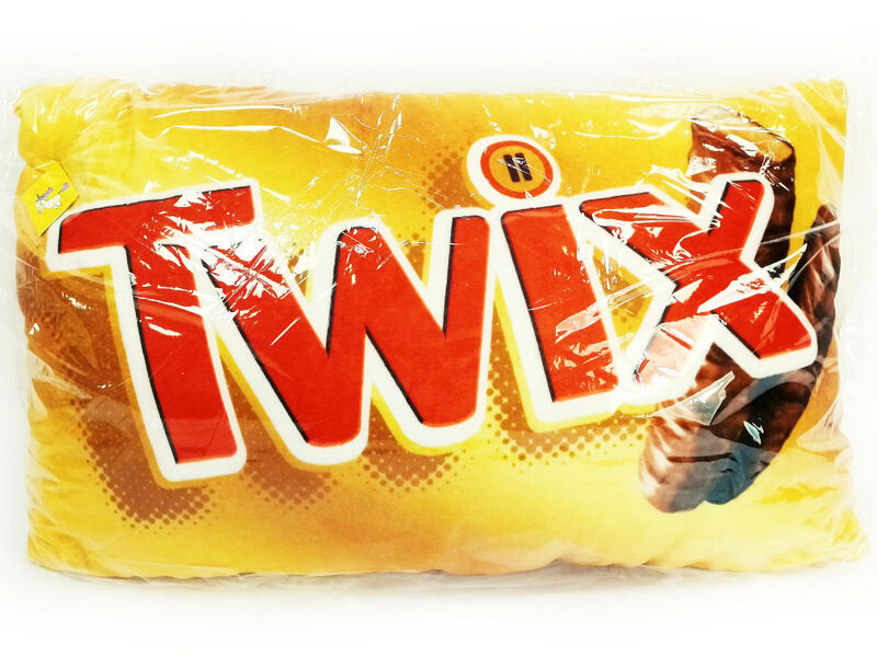 Подушка-игрушка Твикс 49*29см SKL-003