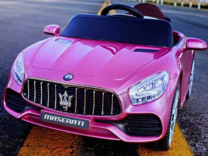 Электромобиль Maserati на р/у (свет, звук, подключение USB+Bluetooth+MP3, аккум. 12V, 20А, колеса пластик, сиденье кожа, открыв. двери, качается, до 25 кг) РОЗОВЫЙ 58/002