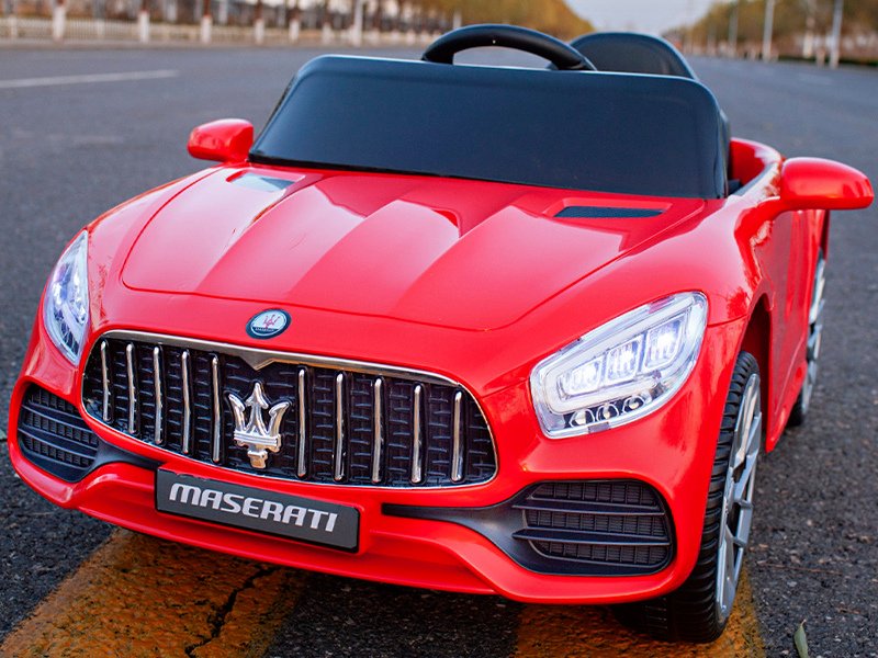 Электромобиль Maserati на р/у (свет, звук, подключение USB+Bluetooth+MP3, аккум. 12V, 20А, колеса пластик, сиденье кожа, открыв. двери, качается, до 25 кг) КРАСНЫЙ 58/002