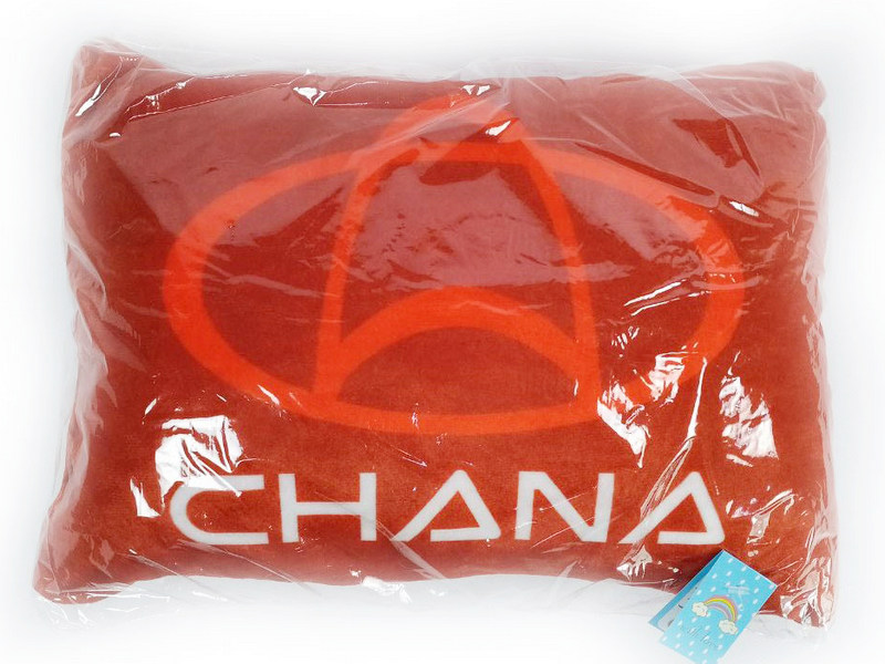 Купить оптом Подушка-игрушка Changan красная 38*25см CRLf-027-1 в Луганске