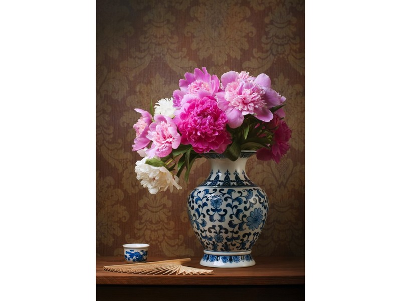 Холст с красками 30х40 см по номерам. ВЕСЕННИЕ ПИОНЫ В РАСПИСНОЙ ВАЗЕ
