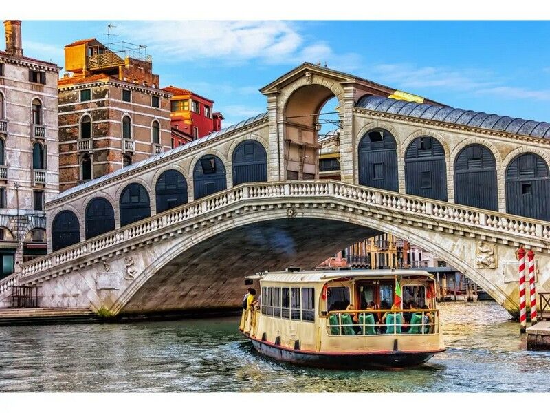 Купить оптом Холст с красками 40х50 см по номерам. МОСТ РИАЛЬТО в Луганске