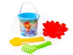 Песочный набор "Три кота" №8: ведро малое с наклейкой, совок №2, грабельки №2, формочка краб №1