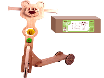 Купить оптом Самокат "Мишка" (дерево) в Луганске